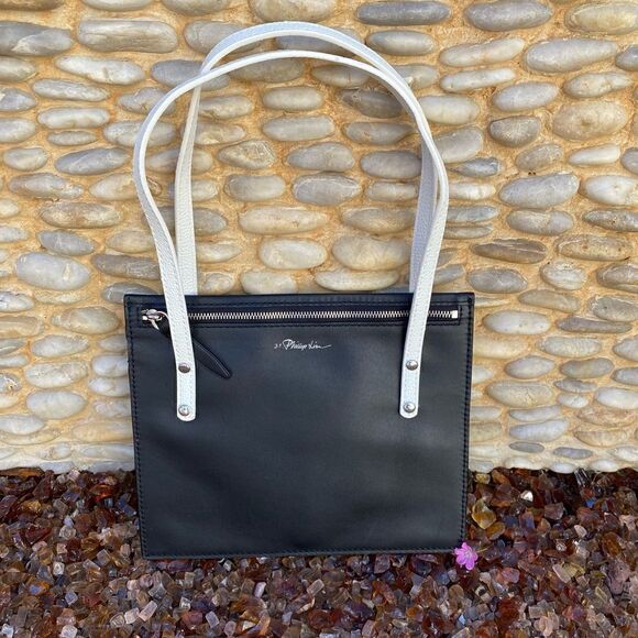 3.1 Phillip Lim Black Leather Shoulder Bag. EUC! - Picture 1 of 6